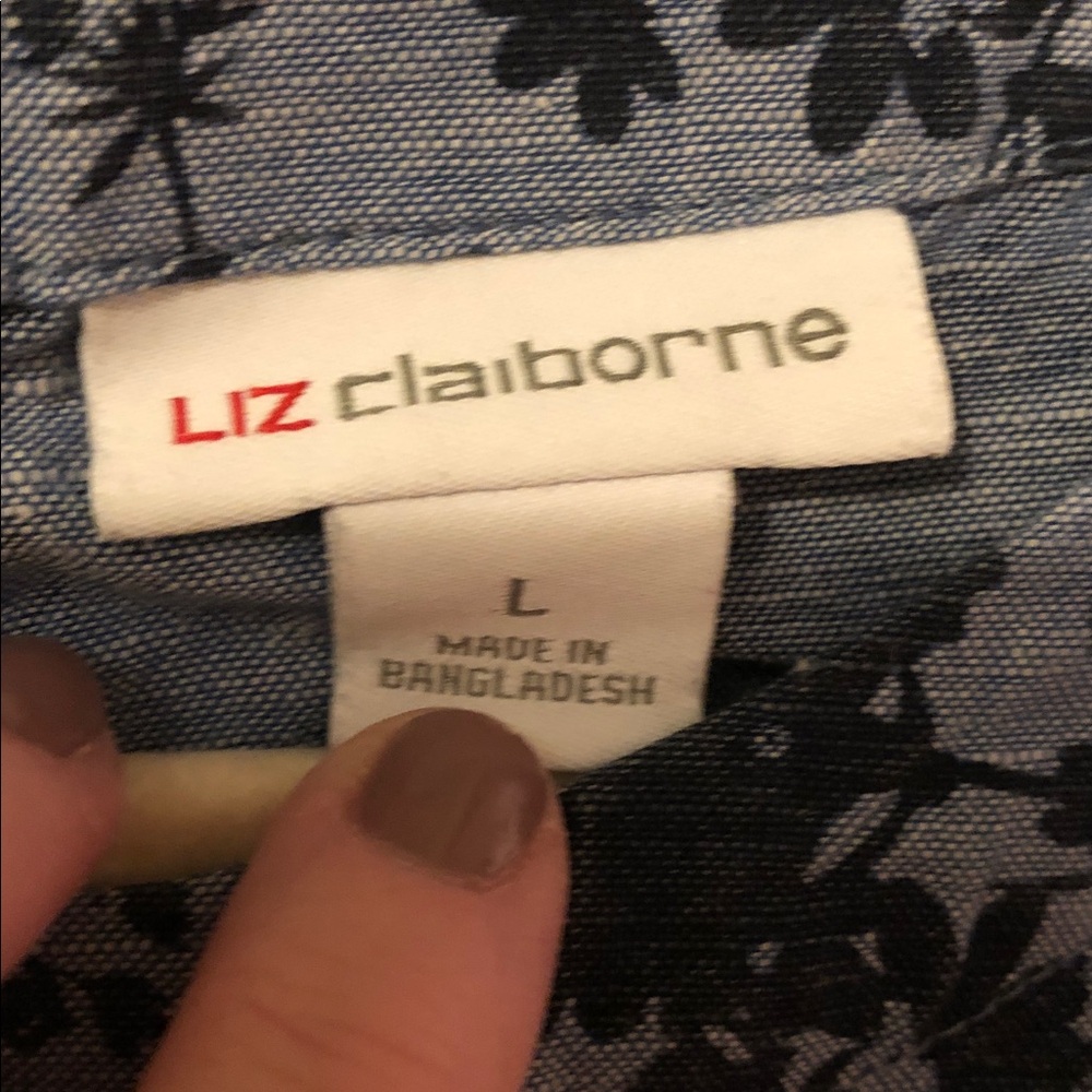 Liz Claiborne Blue Linen-Blend Top with Navy Floral Print - Picture 2 of 7